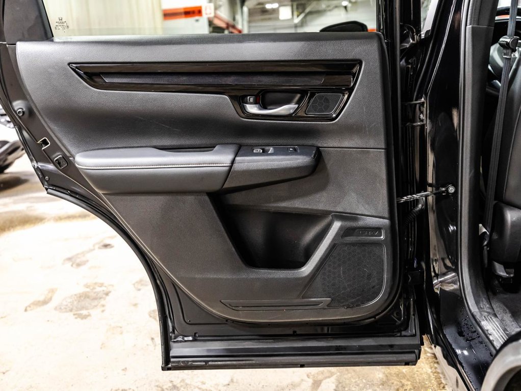 Honda CR-V Hybrid TOURING AWD | HYBRID | TAUX 5.99% | SUPER ECONOMIQUE 2024 à Montréal, Québec - 13 - w1024h768px