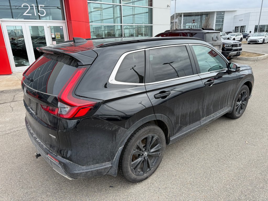 Honda CR-V Hybrid Touring 2024 à Lachenaie, Québec - 6 - w1024h768px