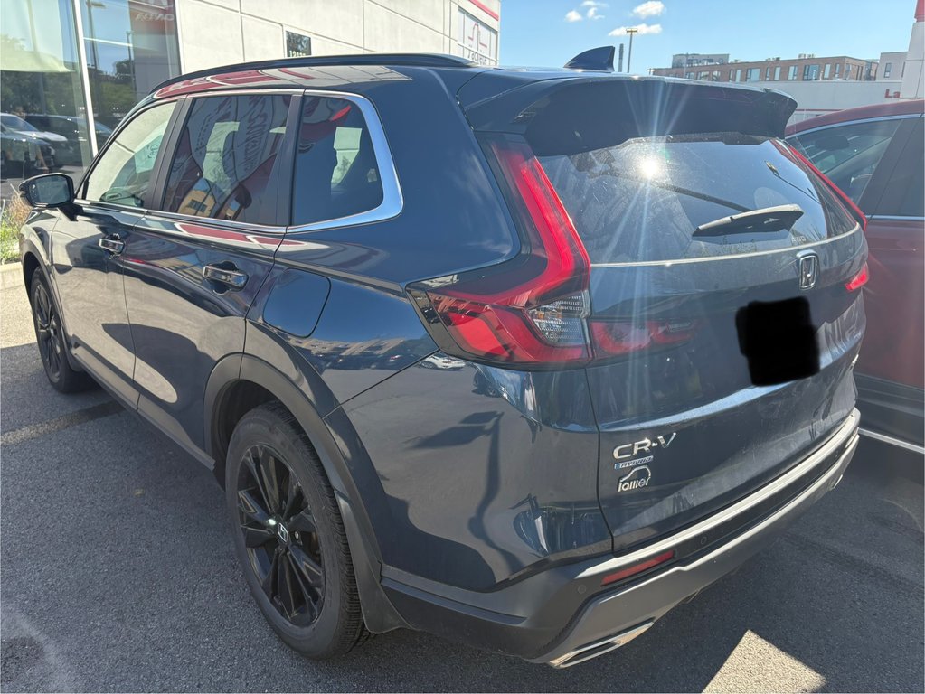 2024 Honda CR-V Hybrid Touring in Montréal, Quebec - 4 - w1024h768px
