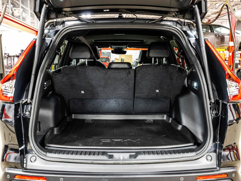 Honda CR-V Hybrid EX-L AWD I CUIR I SIEGES ET VOLANTS CHAUFFANTS I TOIT OUVRANT I DEMARREUR I MAGS I SECURITE ACTIVE 2025 à Montréal, Québec - 17 - w1024h768px