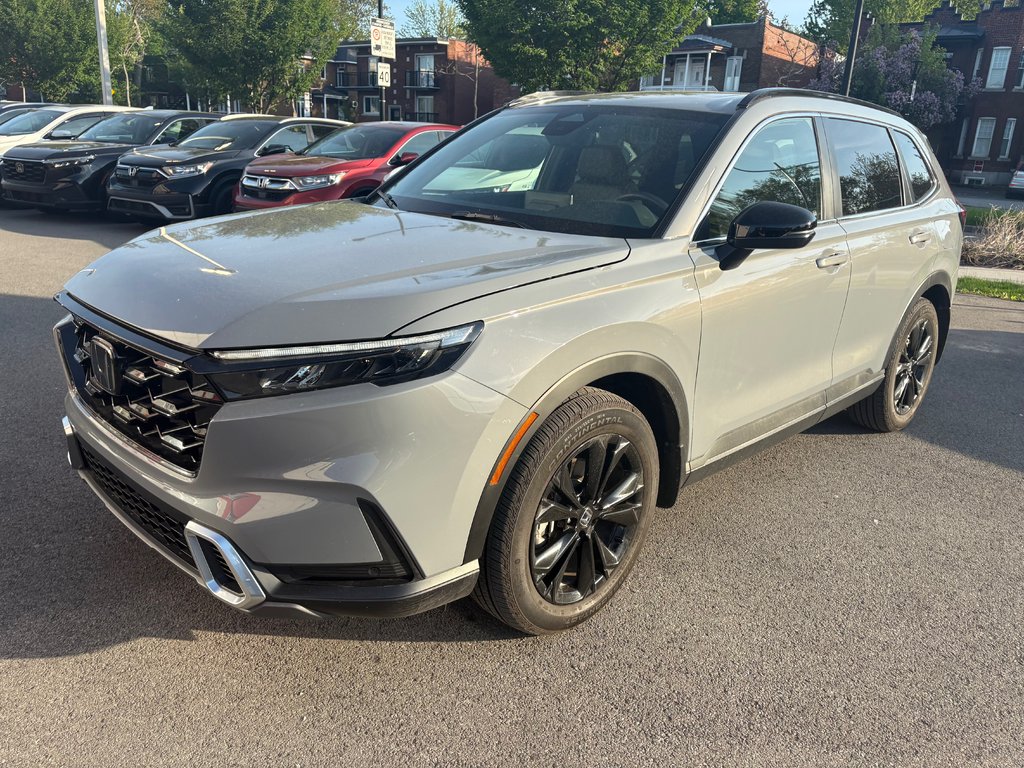 Honda CR-V Hybrid Touring 2025 à Montréal, Québec - 1 - w1024h768px