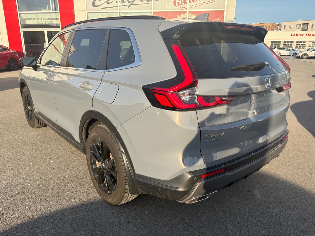 Honda CR-V Hybrid Touring 2025 à Montréal, Québec - 4 - w1024h768px