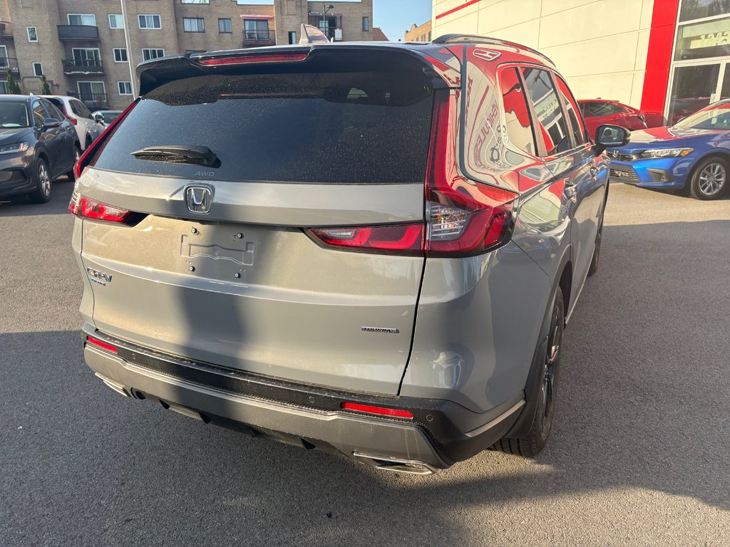 Honda CR-V Hybrid Touring 2025 à Montréal, Québec - 3 - w1024h768px