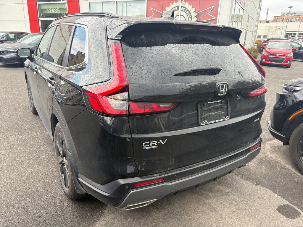 Honda CR-V Hybrid Touring 2025 à Montréal, Québec - 4 - w1024h768px