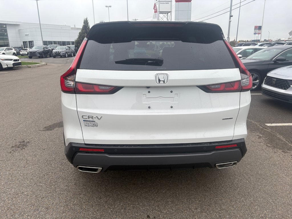 2026 Honda CR-V Hybrid Touring in Lachenaie, Quebec - 5 - w1024h768px