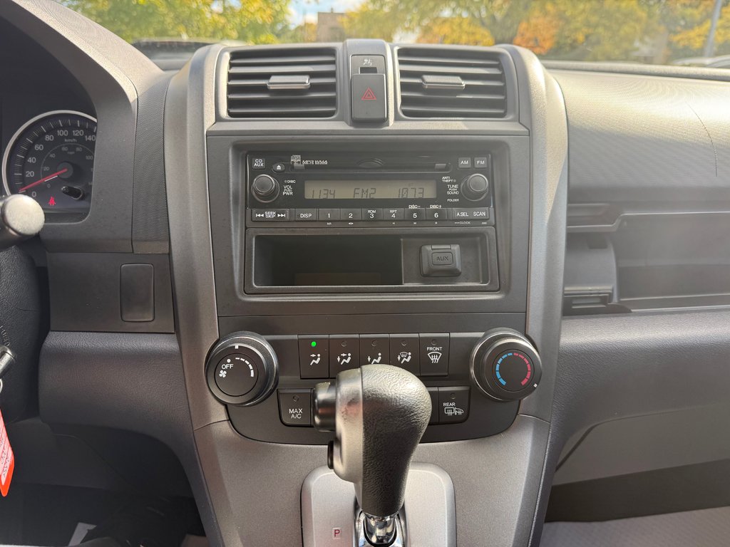 2010 Honda CR-V LX AWD in Montreal, Quebec - 10 - w1024h768px