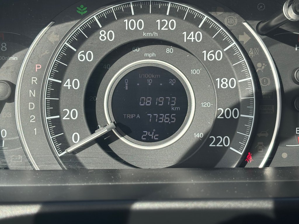 Honda CR-V EX 2014 à , Québec - 5 - w1024h768px