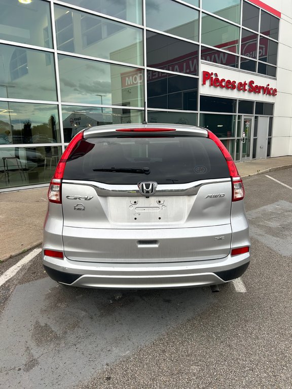 2016 Honda CR-V SE in Lachenaie, Quebec - 6 - w1024h768px