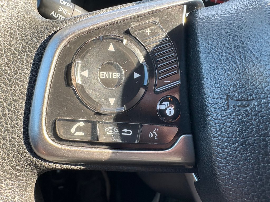 2017 Honda CR-V EX JAMAIS ACCIDENTÉ in Montreal, Quebec - 8 - w1024h768px