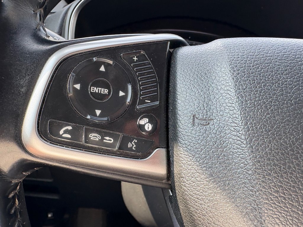 Honda CR-V EX-L ENTRETIEN CHEZ HONDA JAMAIS ACCIDENTÉ 2017 à Montréal, Québec - 7 - w1024h768px