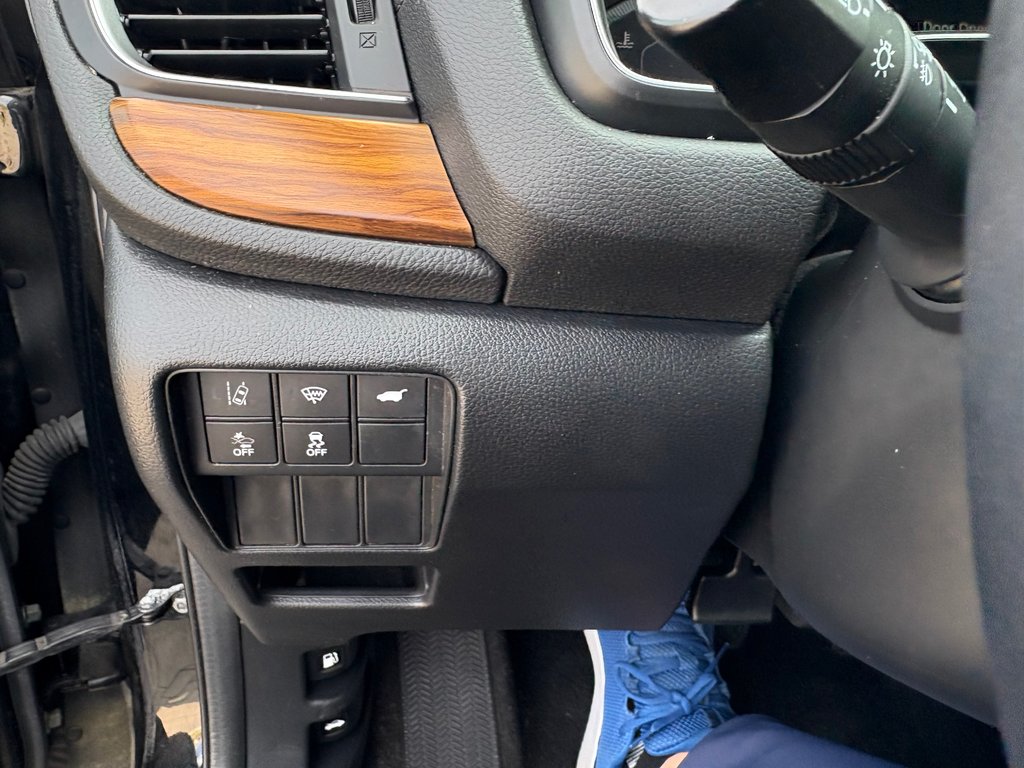 Honda CR-V Touring 2017 à , Québec - 10 - w1024h768px
