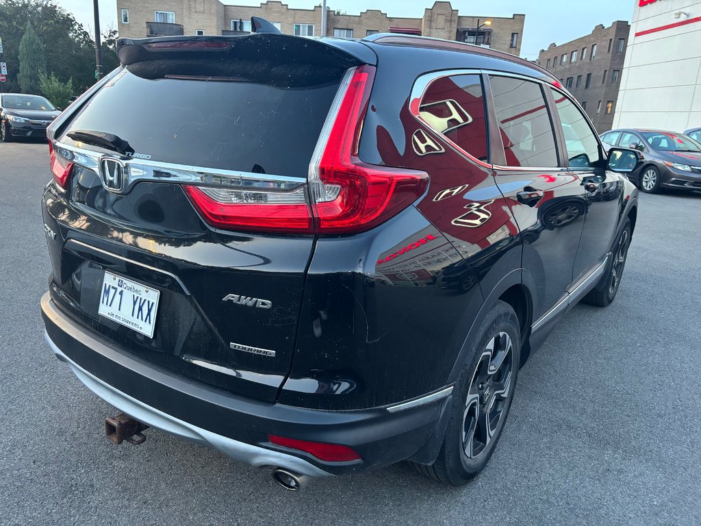 2017 Honda CR-V Touring in , Quebec - 3 - w1024h768px