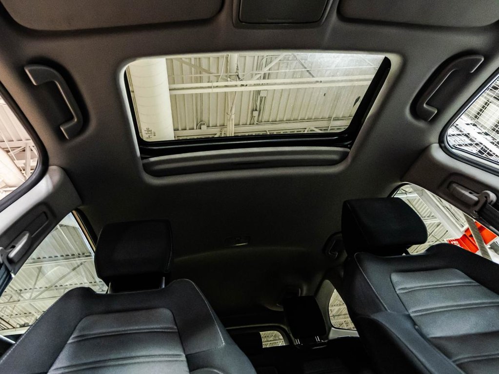 Honda CR-V EX JAMAIS ACCIDENTÉ I CARPLAY I TOIT OUVRANT I GARANTIE 10 ANS 200 000 KM* 2017 à , Québec - 18 - w1024h768px