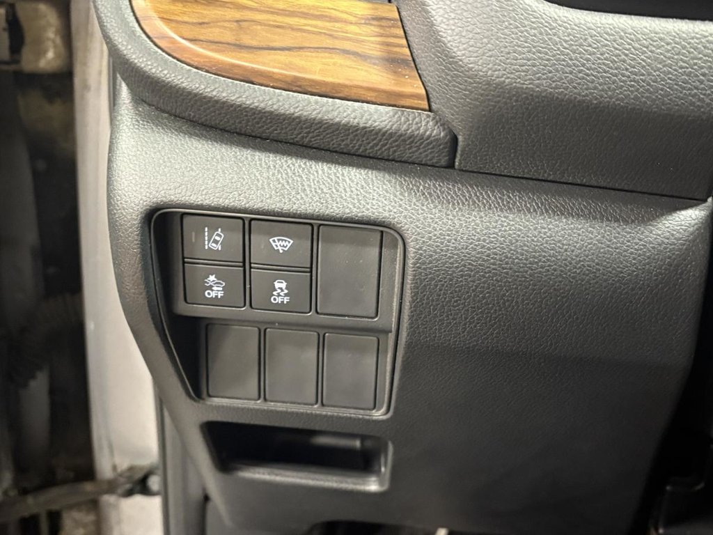 Honda CR-V EX AWD I CARPLAY I MAGS I TOIT OUVRANT I SIEGES CHAUFFANTS I CAMERA I DEMARREUR I SECURITE ACTIVE 2017 à , Québec - 13 - w1024h768px