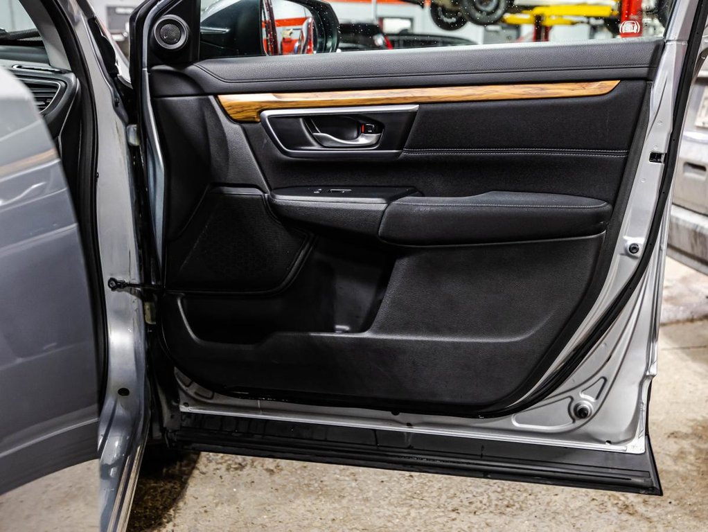 Honda CR-V EX AWD I CARPLAY I MAGS I TOIT OUVRANT I SIEGES CHAUFFANTS I CAMERA I DEMARREUR I SECURITE ACTIVE 2017 à , Québec - 16 - w1024h768px