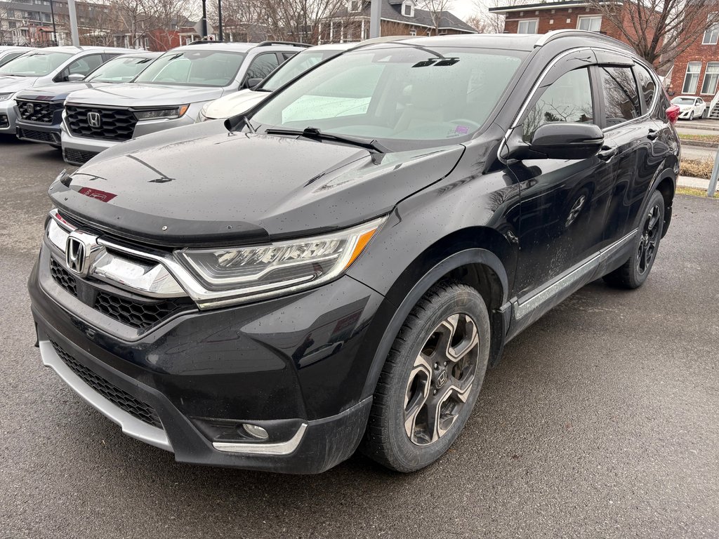 2017 Honda CR-V Touring in Montréal, Quebec - 1 - w1024h768px