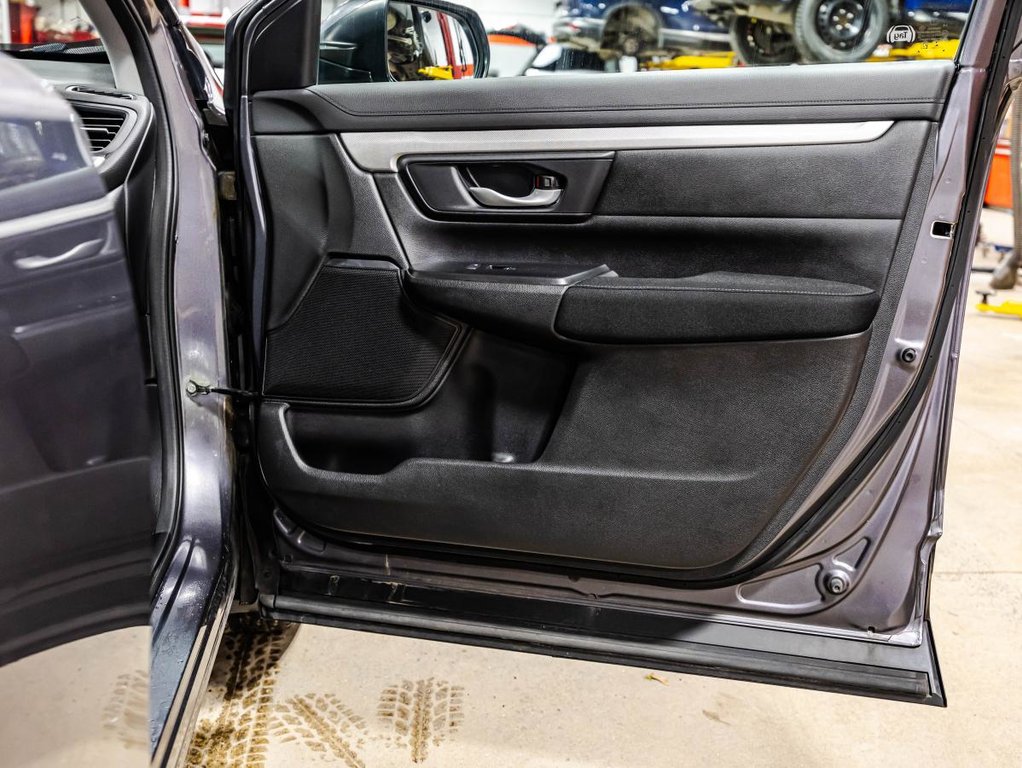 2018 Honda CR-V LX AWD JAMAIS ACCIDENTÉ I CARPLAY I SIEGES CHAUFFANTS I MAGS I DEMARREUR I CAMERA I SECURITE ACTIVE in , Quebec - 16 - w1024h768px