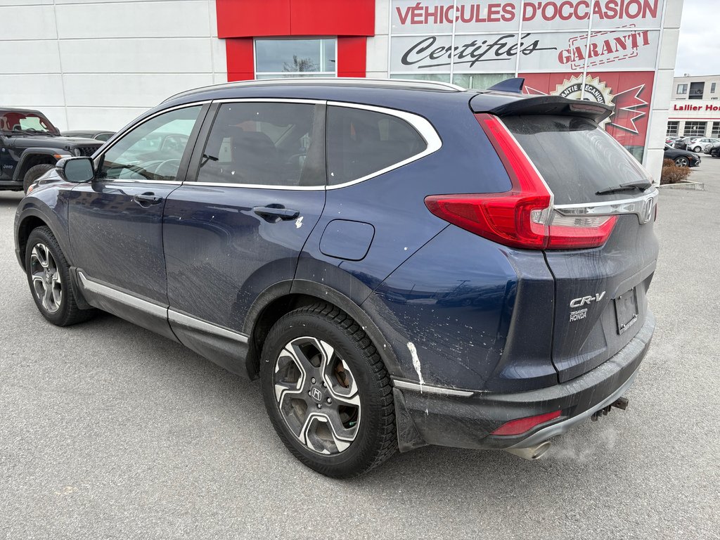 2018 Honda CR-V Touring in Montréal, Quebec - 4 - w1024h768px