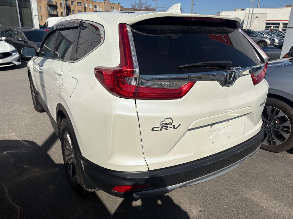 2018 Honda CR-V LX in Montréal, Quebec - 4 - w1024h768px