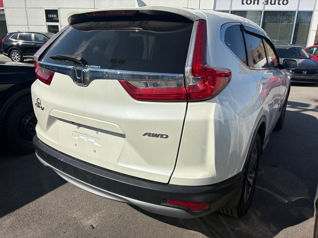 2018 Honda CR-V LX in Montréal, Quebec - 3 - w1024h768px