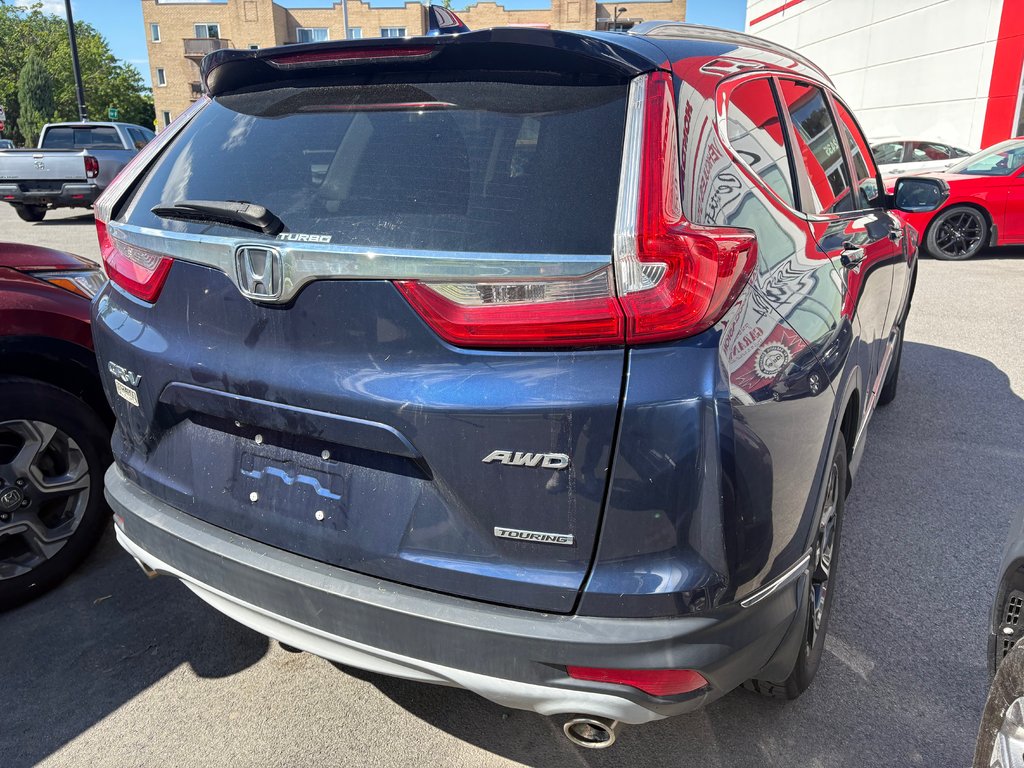Honda CR-V Touring 2018 à Montréal, Québec - 3 - w1024h768px