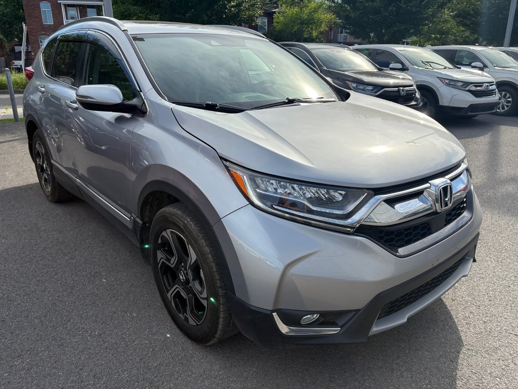 Honda CR-V Touring 2018 à Montréal, Québec - 2 - w1024h768px