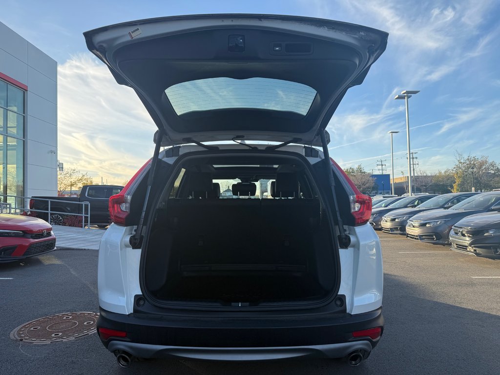 Honda CR-V Touring 2019 à , Québec - 7 - w1024h768px