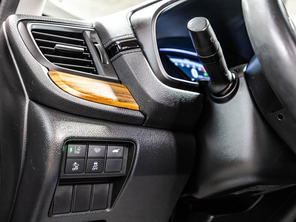 Honda CR-V Touring awd 26 000 km seulement 2019 à , Québec - 23 - w1024h768px