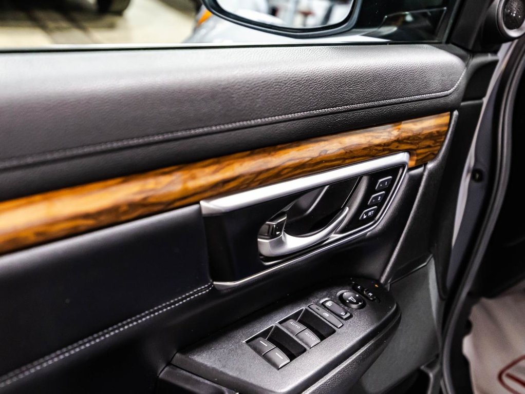 Honda CR-V Touring awd 26 000 km seulement 2019 à , Québec - 11 - w1024h768px