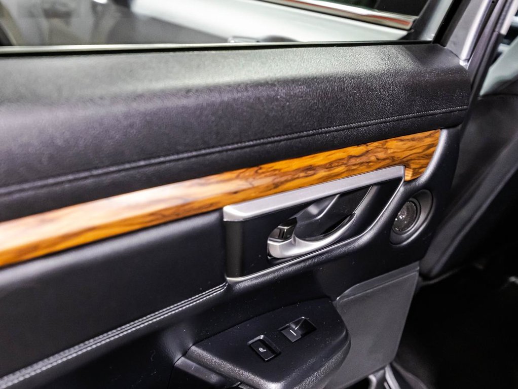 Honda CR-V Touring awd 26 000 km seulement 2019 à , Québec - 12 - w1024h768px