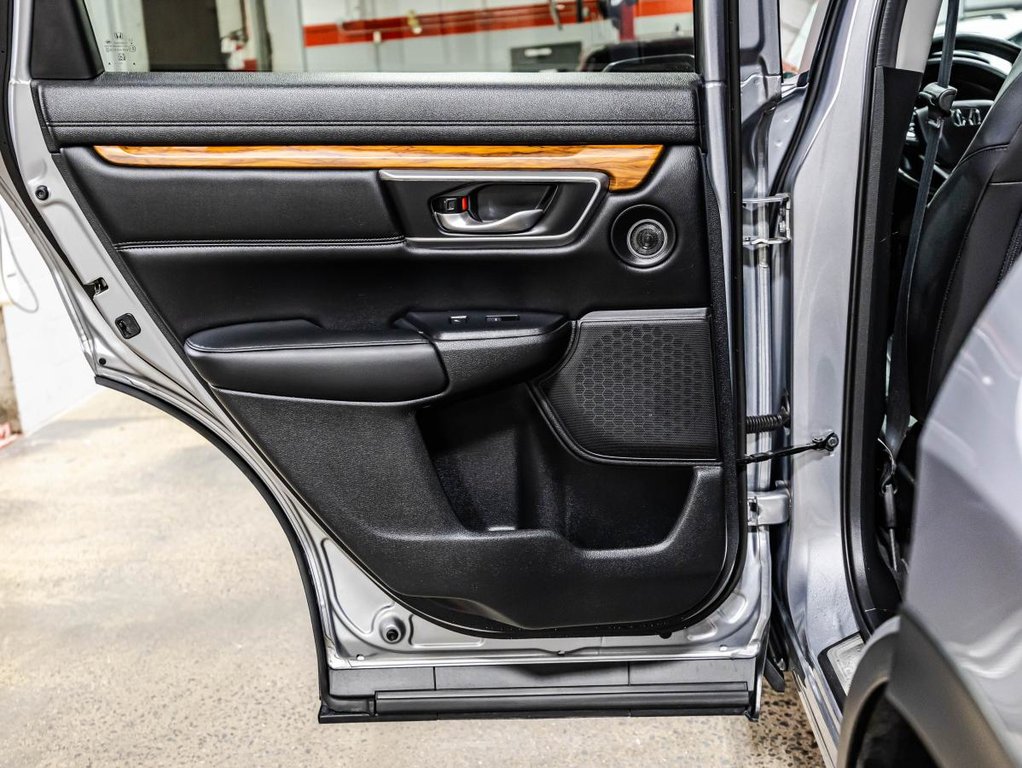 Honda CR-V Touring awd 26 000 km seulement 2019 à , Québec - 13 - w1024h768px