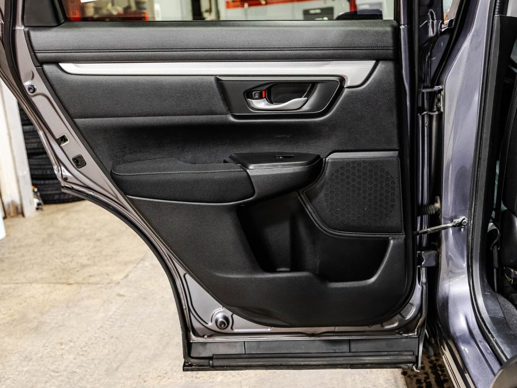 Honda CR-V LX AWD I JAMAIS ACCIDENTÉ I CARPLAY I MAGS I DEMARREUR I SIEGES CHAUFFANTS I SECURITE ACTIVE 2019 à , Québec - 12 - w1024h768px