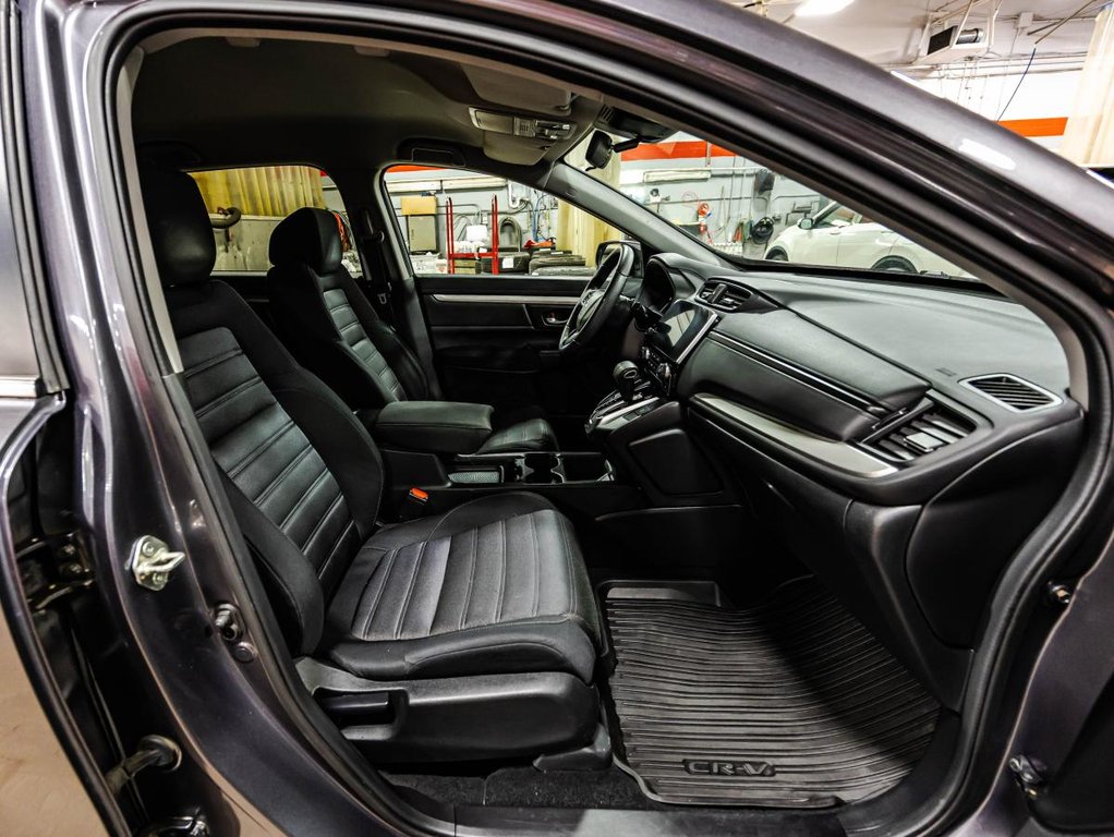Honda CR-V LX AWD I JAMAIS ACCIDENTÉ I CARPLAY I MAGS I DEMARREUR I SIEGES CHAUFFANTS I SECURITE ACTIVE 2019 à , Québec - 17 - w1024h768px