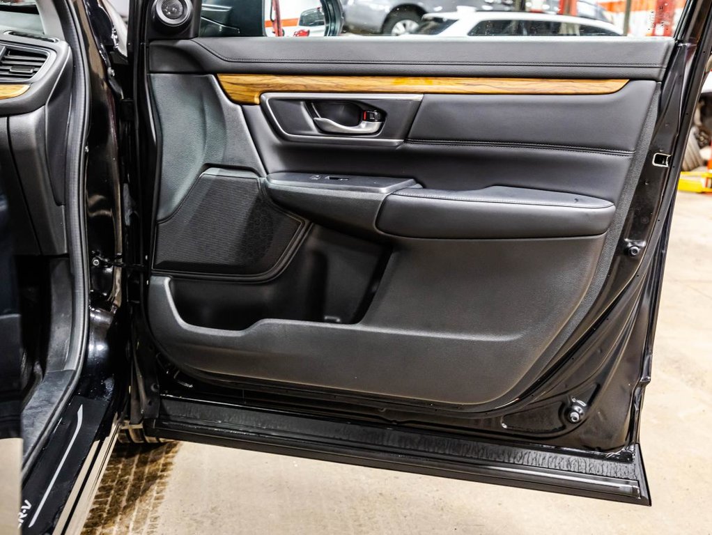 Honda CR-V Touring AWD I GARANTIE 10 ANS OU 200 000 KM I CUIR I TOIT OUVRANT I MAG I SECURITE ACTIVE 2019 à , Québec - 18 - w1024h768px