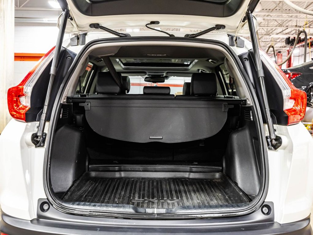 2019 Honda CR-V Touring AWD CARPL;AY I TOIT PANORAMIQUE I SIEGES CHAUFFANTS I CUIR I GPS I MAGS I DEMARREUR in Montréal, Quebec - 17 - w1024h768px