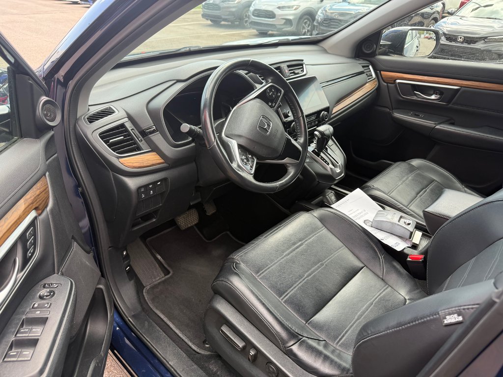 Honda CR-V Touring 2019 à Lachenaie, Québec - 10 - w1024h768px