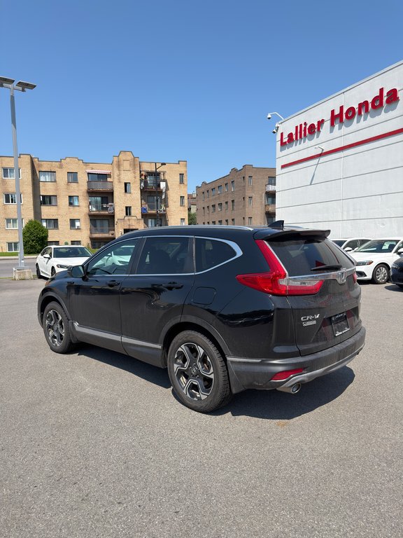 Honda CR-V Touring 2019 à Montréal, Québec - 2 - w1024h768px