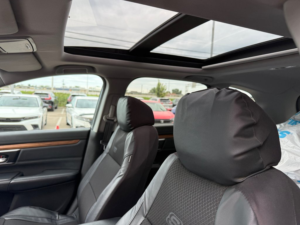 2019 Honda CR-V Touring/AWD/UN PROPRIÉTAIRE in Lachenaie, Quebec - 7 - w1024h768px