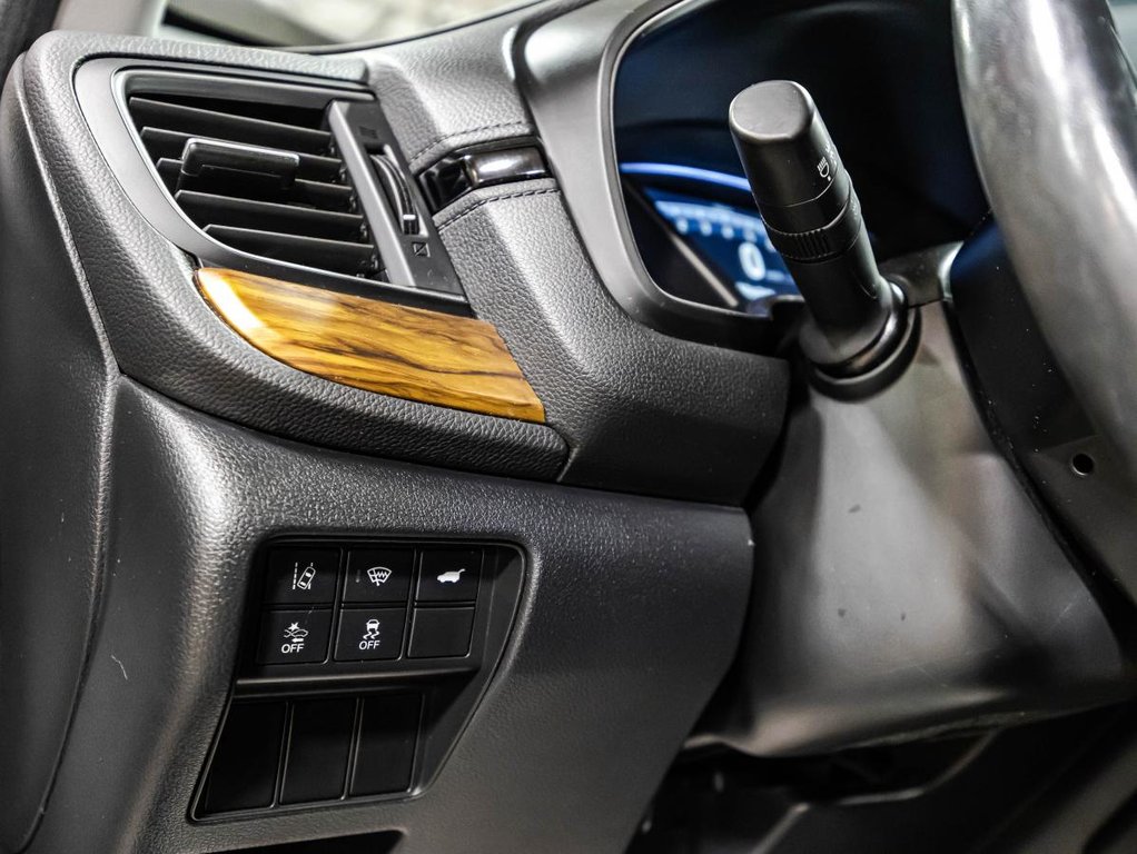 2020 Honda CR-V Touring AWD 1 PROPRIO JAMAIS ACCIDENTÉ in , Quebec - 23 - w1024h768px