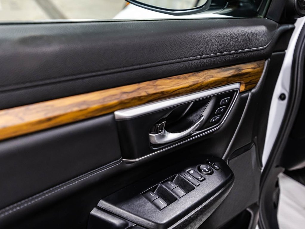 2020 Honda CR-V Touring AWD 1 PROPRIO JAMAIS ACCIDENTÉ in , Quebec - 11 - w1024h768px