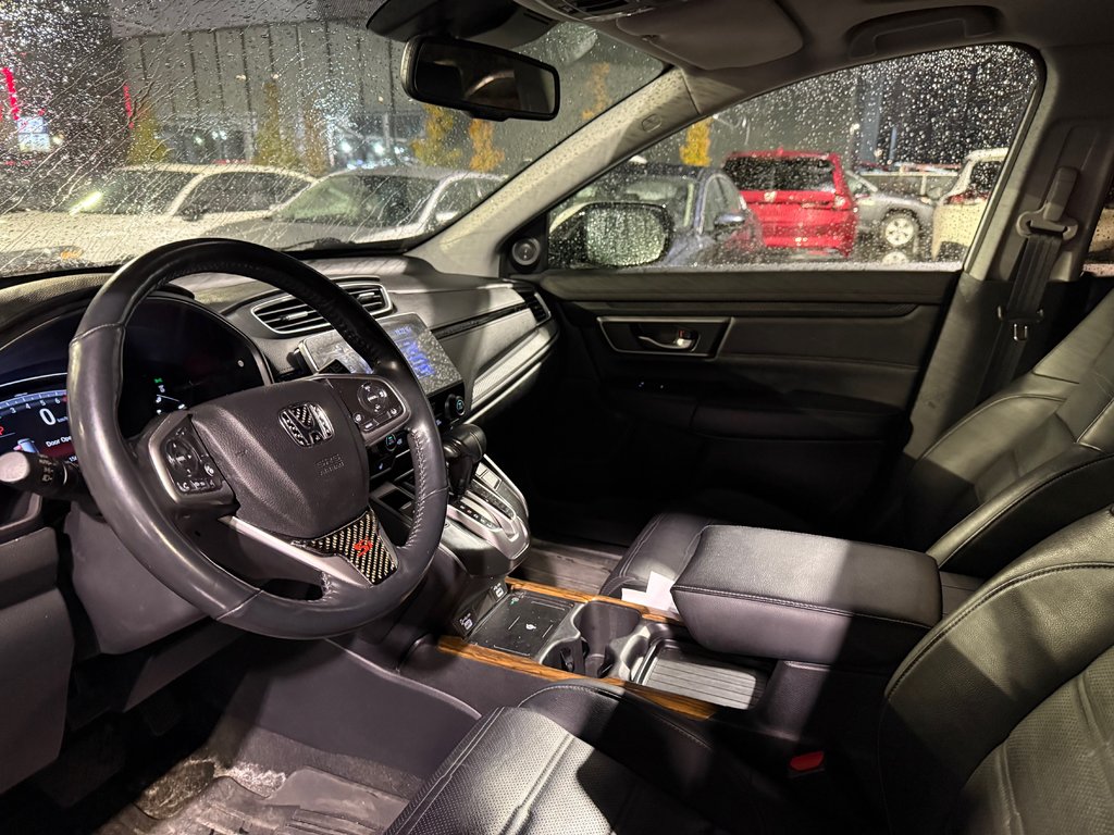2020 Honda CR-V Touring in Montreal, Quebec - 11 - w1024h768px