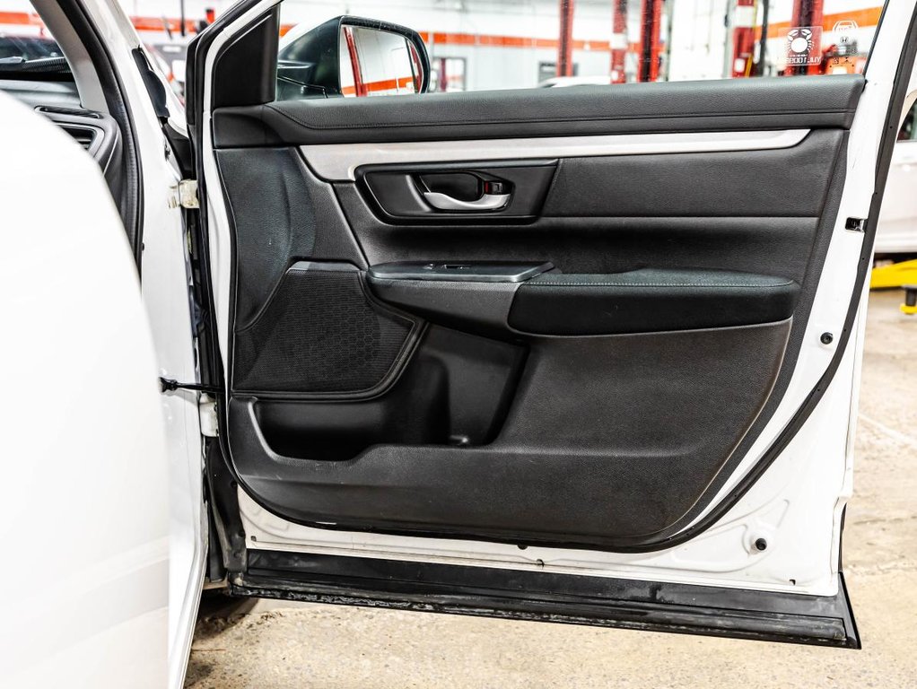 Honda CR-V LX JAMAIS ACCIDENTÉ  I GARANTIIE 10 ANS OU 200 000 KM* I MAGS I DEMARREUR I SIEGES CHAUFFANTS 2020 à , Québec - 16 - w1024h768px