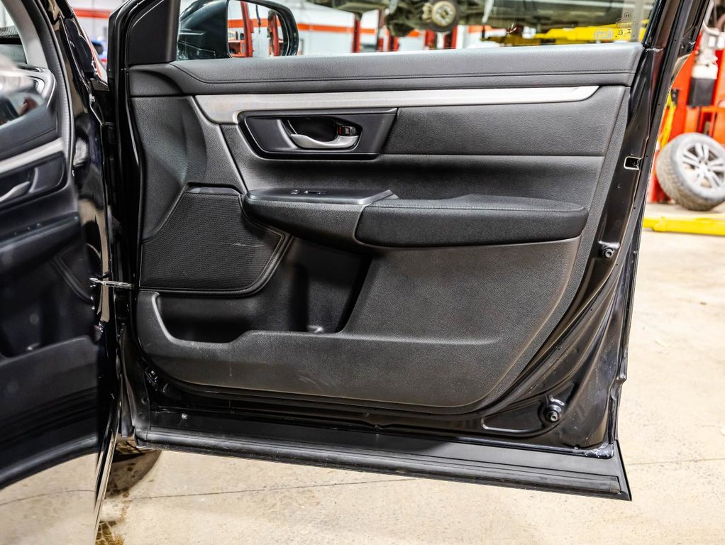 2020 Honda CR-V LX AWD CARPLAY I MAGS I SIEGES CHAUFFANTS I DEMARREUR I GARANTIE 10 ANS/ 200 000 KM in Montréal, Quebec - 16 - w1024h768px