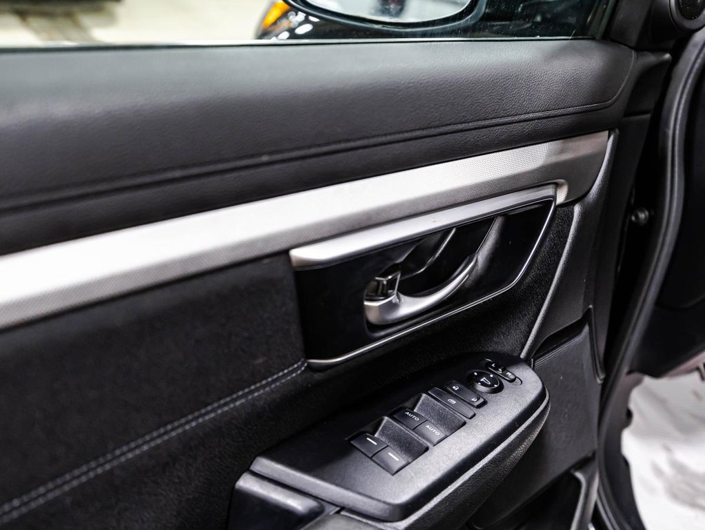 Honda CR-V Sport AWD I TOIT OUVRANT I MAGS I DEMARREUR I SIEGES ET VOLANT CHAUFFANTS I SECURITE ACTIVE 2021 à Montréal, Québec - 10 - w1024h768px