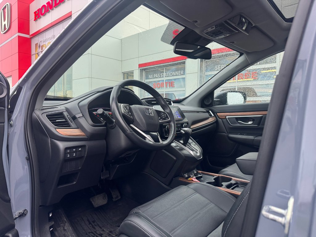 2022 Honda CR-V TOURING JAMAIS ACCIDENTÉ in Lachenaie, Quebec - 11 - w1024h768px
