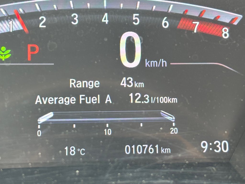 2022 Honda CR-V TOURING in Montréal, Quebec - 5 - w1024h768px
