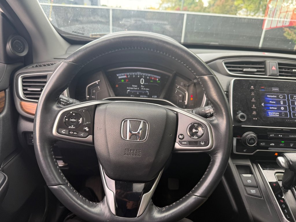 2022 Honda CR-V TOURING in Montreal, Quebec - 8 - w1024h768px