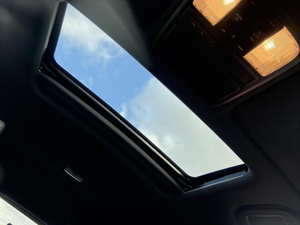 2022 Honda CR-V Sport AWD JAMAIS ACCIDENTÉ I TOIT OUVRANT I MAGS I DEMAREUR I CARPLAY I SIEGES ET VOLANT CHAUFFANTS in , Quebec - 12 - w1024h768px