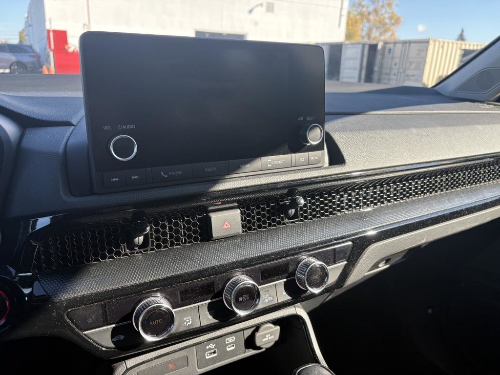 2023 Honda CR-V Sport AWD 25 000 KM IMPECCABLE in , Quebec - 8 - w1024h768px