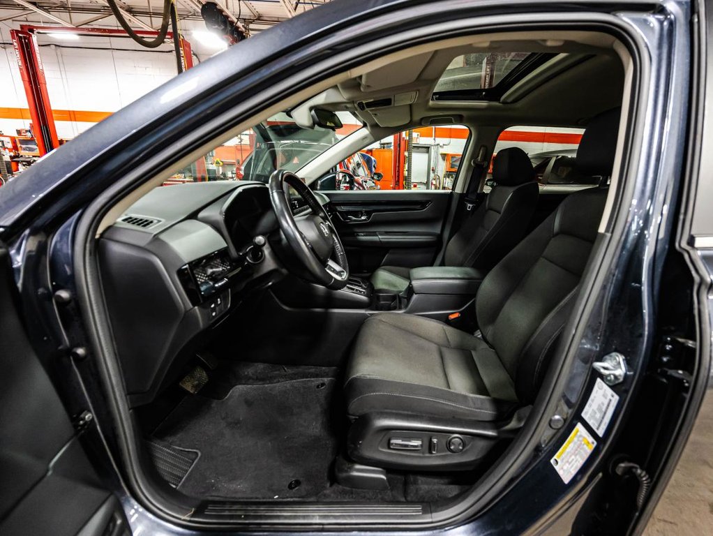 2023 Honda CR-V Sport AWD 1 PROPRIO I JAMAIS ACCIDENTÉ I CARPLAY I MAGS I TOIT OUVRANT I SIEGES ET VOLANT CHAUFFANTS in , Quebec - 20 - w1024h768px